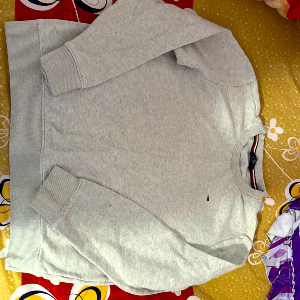 Tommy Hilfiger Light Grey Crewneck Sweater